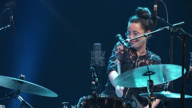 Anne Paceo - Alegria ( feat Daniel Santiago, Frederico Heliodoro & Leo Montana ) / "A Noite" live смотреть онлайн