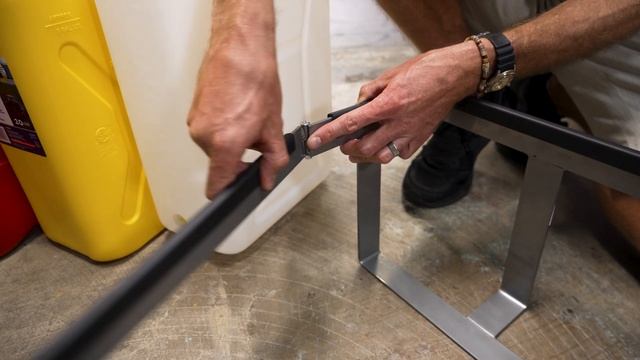 Companion Jerry Can Holder смотреть онлайн