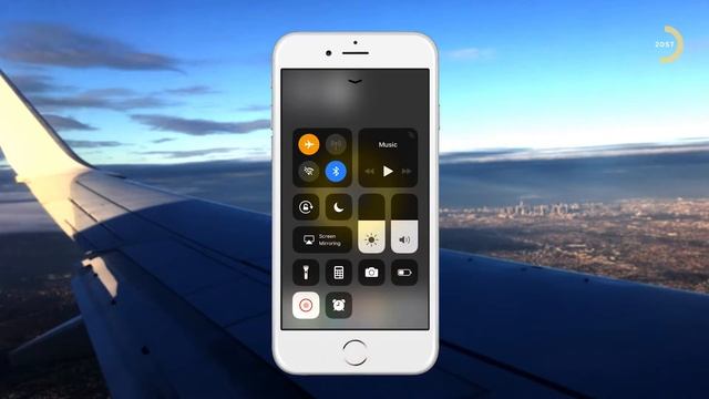 Turn on Airplane Mode on an iPhone | Apple iPhone Tutorial #4 смотреть онлайн