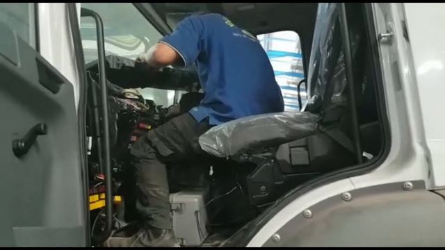 PEMASANGAN UNIT AC MERCY AXOR 2528 смотреть онлайн