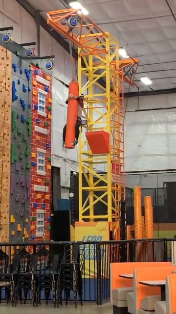 jumping at the trampoline park смотреть онлайн