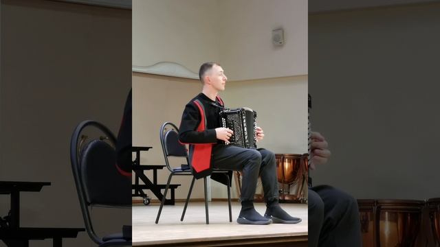 Цыганочка . Композитор Евгений Дербенко . Исполняют гармонисты группы "Гармонь Drive ". смотреть онлайн