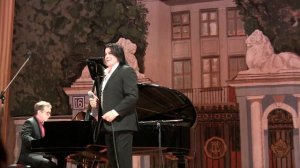 Вячеслав Ольховский "Over and over"  ( Снова и снова). За роялем Алексей Стариков. 22.03.2025г.