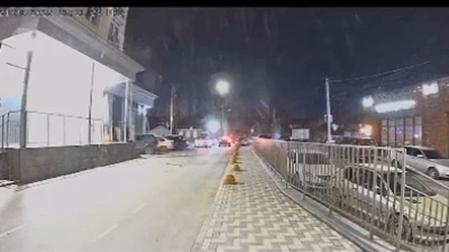 ⚡️Взрыв в многоквартирном доме произошел в Ростове-на-Дону после атаки БПЛА смотреть онлайн