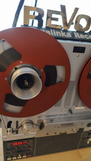 II Acoustics + Zavalinka Records - Hi-Fi & High End Show 2025 СПб смотреть онлайн