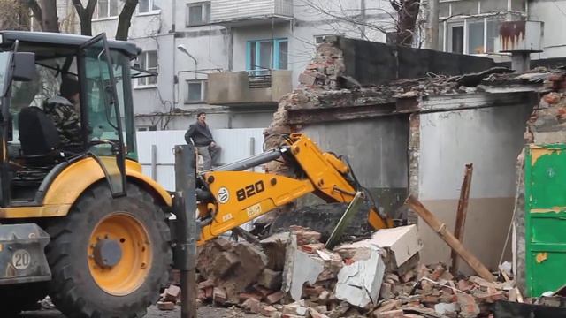 Terex 820 (экскаватор-погрузчик) демонтаж (снос) здания Таганрог Ростов и область 89515321232 смотреть онлайн