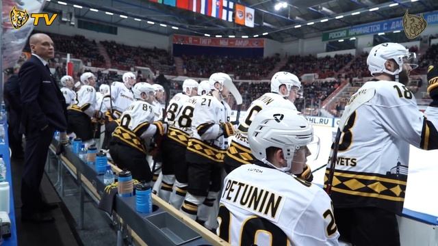 13.01.2019. "Живая" скамейка "Северстали". ХК "Амур" - "Северсталь" смотреть онлайн