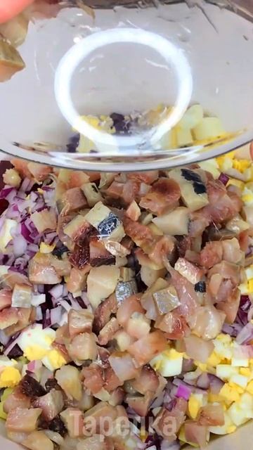 Когда есть селёдка, всегда готовлю ЭТОТ САЛАТ ЗА СЧИТАННЫЕ МИНУТЫ. Лучше шубы!