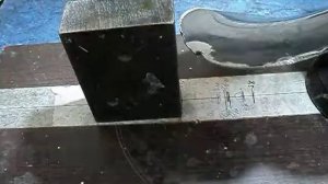 Влияние угла откидки на  радиус винта.