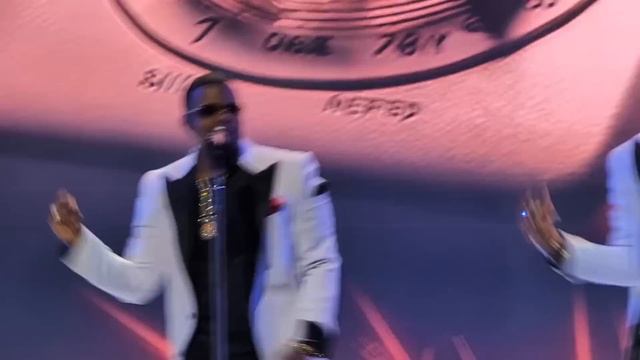 Which New Edition Member has the Best Dance Moves 40 Years Later смотреть онлайн