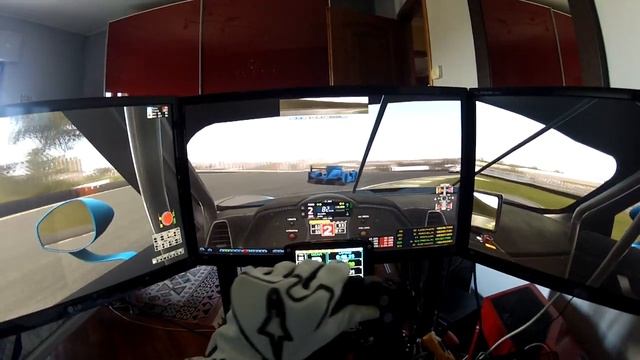 rFactor2 - ISEC R2 - Start after driver swap смотреть онлайн