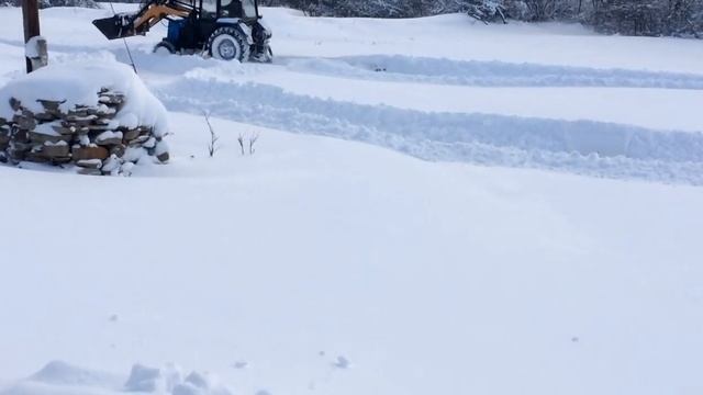 Трактор МТЗ+ПВМ чистка снега зима уголок смотреть онлайн