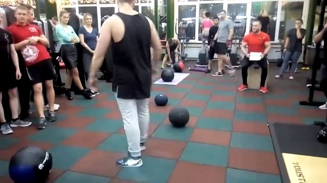 GFitness на Дубровке 20.12.2017 Соревнования по кроссфиту. Часть 4 смотреть онлайн