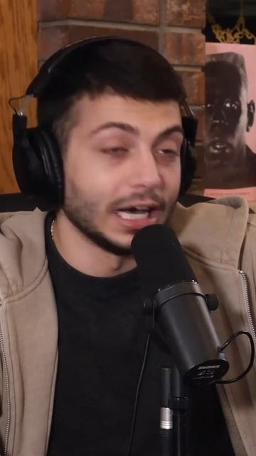 ALBUMS THAT CAME & WENT 💿 #YesOrNo #KanyeWest #VULTURES1 #DoYouAgree #LilUziVert #NewMusic #NFR смотреть онлайн