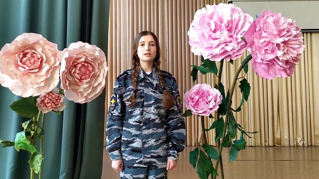 МАОУ «Гимназия № 31» г. Саратов 8 кл Художественное слово Вокал Удалова Ксения смотреть онлайн