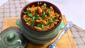 Ужины в горшочках: перловая каша, пельмени с сыром, курица с картофелем, гречка со свининой.