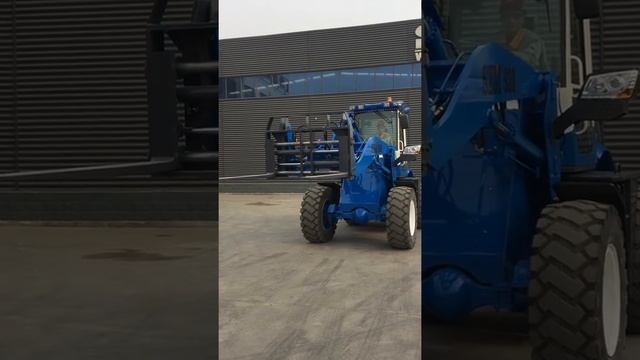 SZM 930 With Pallet Fork