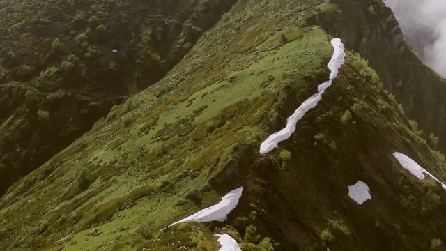 7 минут удивительных горных пейзажей и расслабляющей музыки для сна и снятия стресса. смотреть онлайн