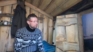 Землянка на углях. Пришла весна - пришли проблемы. Рецепт пирожков с луком и яйцом