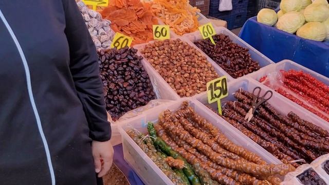 Фрукт за 1000 Лир Цены на рынке 25 марта Махмутлар Аланиь Турция | Субботний рынок смотреть онлайн