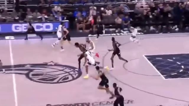 This UNDERRATED signing makes the Knicks even better... смотреть онлайн