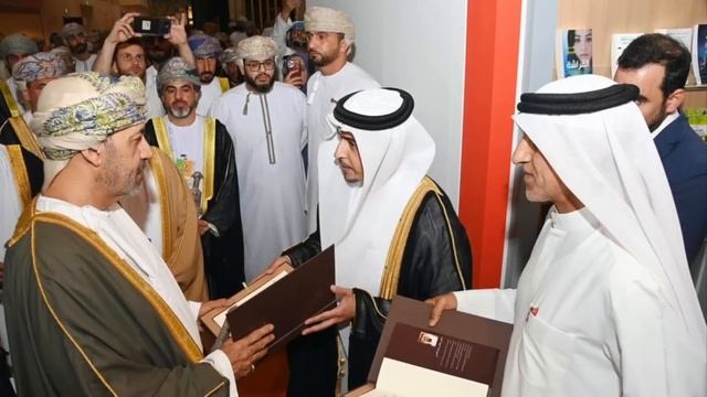 Queen Camilla Hosts a Reception! The Crown Prince Couple of Denmark Visit The Queen & Other News! смотреть онлайн