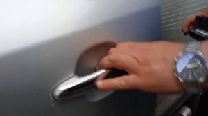 Открыть Киа Соренто без взлома и повреждения замка и двери