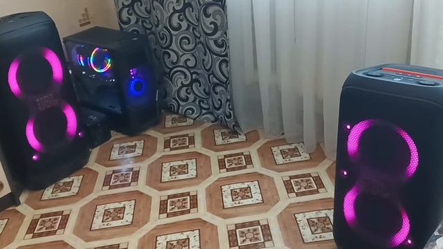 JBL 320 + JBL 120 смотреть онлайн