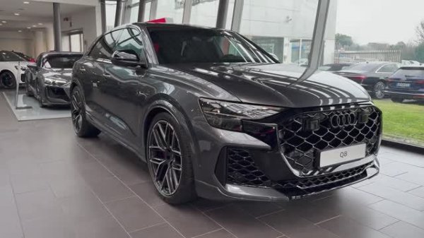 Audi RS Q8 2025 - Интерьер и Экстерьер