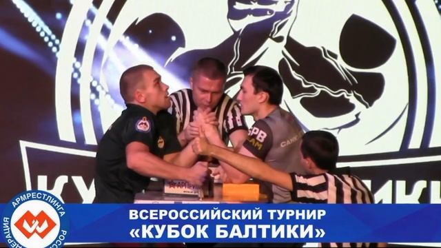 Армрестлинг, рыбинский юниор Вячеслав Слободенюк дал бой лучшим армрестлерам России, 3 место до 80к смотреть онлайн
