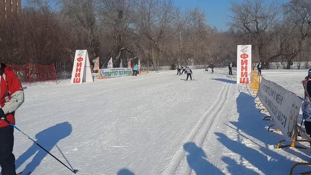 Под номером 8575 бежит Ксюша Кучеренко 9лет смотреть онлайн