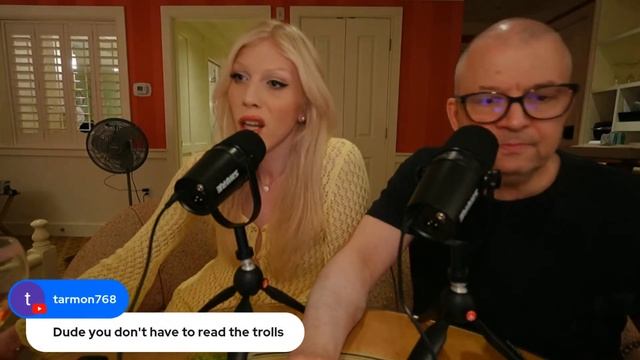 LIVE FROM VACATION смотреть онлайн