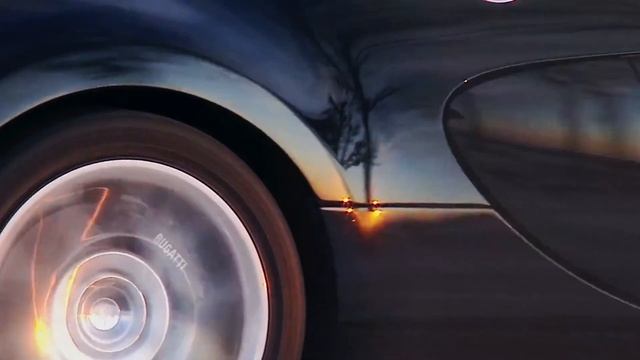 407 km/h in 2005 for the Bugatti Veyron 16.4 - 4Legend.com смотреть онлайн
