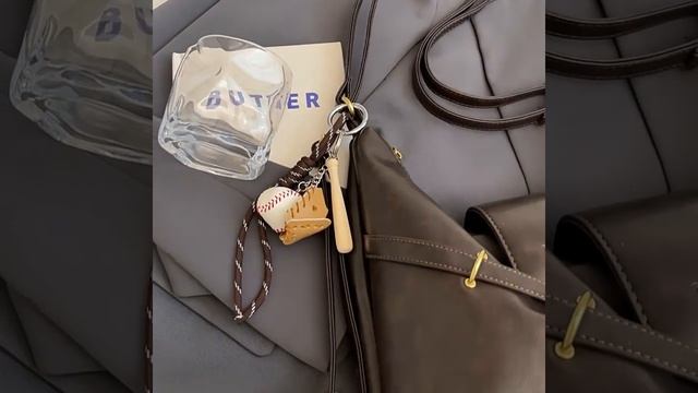 ✅ Женская кожаная сумка-рюкзак 1387 в оптовом интернет-магазине «Сумкины Будни» sumkinybudnu.ru смотреть онлайн