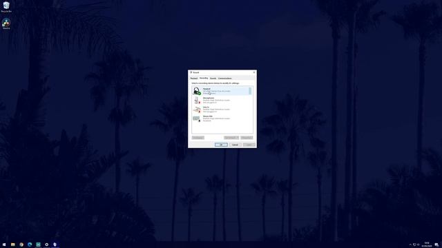 How to Disable a Microphone in Windows 10 смотреть онлайн