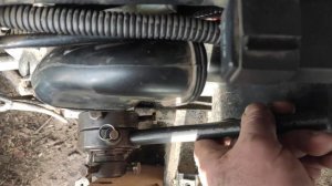 как нарезать резьбу на валу не снимая.