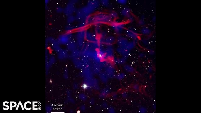 Black hole jet-carved 'face' in radar imagery of galaxy group смотреть онлайн