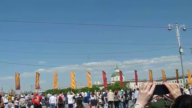 Парад Победы 9 мая 2016 (авиация) Большой Устьинский мост.