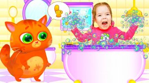 Настя в игре с котиком Bubbu весело проводит время | Новый друг виртуальный питомец