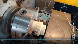 Переходники из капролона.