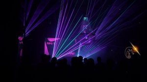 Лазерное лучевое шоу на открытие корпоратива udv|group
