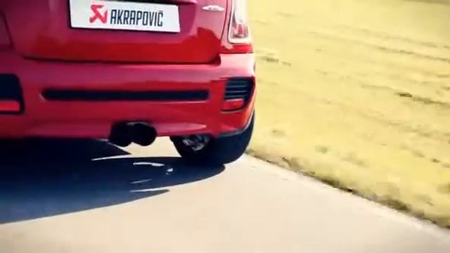 AKRAPOVIC MINI COOPER S JCW смотреть онлайн