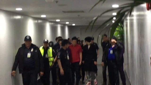 Rita Ora Arrival in Manila | #RitaOra смотреть онлайн