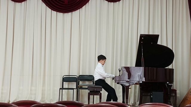 Камалян Сергей
конкурс  🎹
братик ❤️