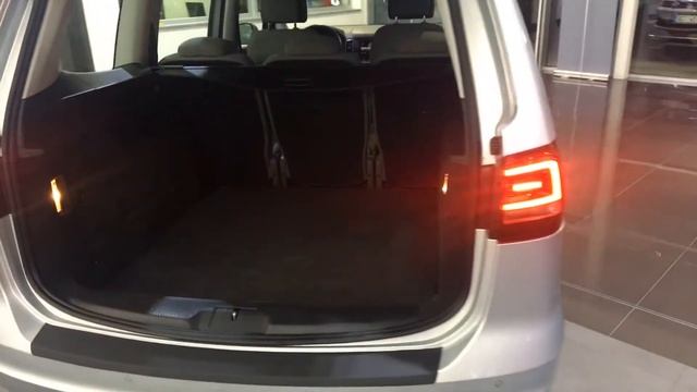 Video prohlídka: VW Sharan - 2017 - 18925 смотреть онлайн
