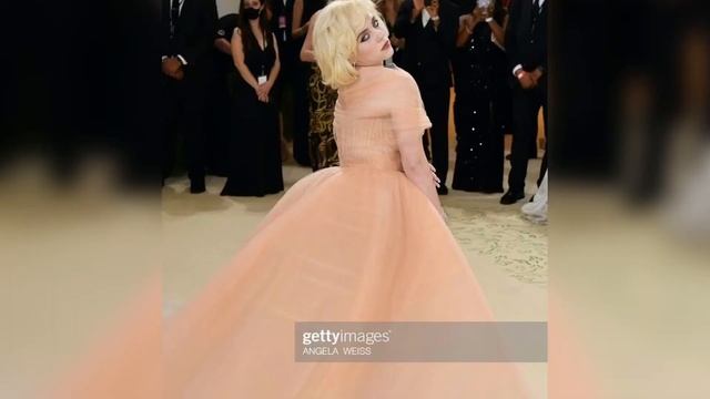 Billie Eilish - Billie Bossa Nova (Official Music Video)