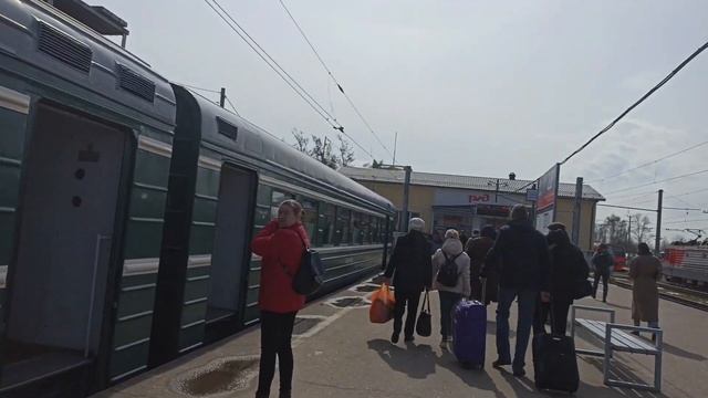 Поездка на электропоезде из СССР.ЭР2К-980 "Лахта".Балтийский вокзал-Луга-1-Луга-1-Балтийский вокзал смотреть онлайн