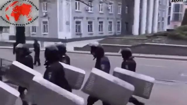 ДОНЕЦК БЕРКУТ ОТКАЗАЛСЯ В ЗАЧИСТКЕ г СЛАВЯНСКА И ПЕРЕШЕЛ НА СТОРОНУ НАРОДА! смотреть онлайн