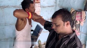 Придорожный индийский массаж головы с хрустом шеи от уличного парикмахера | ASMR парикмахер