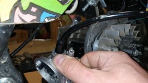 Замена карбюратора двигателя детского бензинового квадроцикла, мотоцикла с двигателем 49 куб 2Т